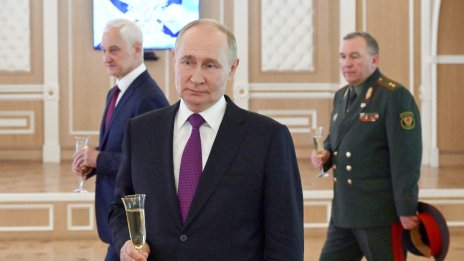 Путин: Ролята на военноморския флот е да защитава сигурността и суверенитета на Русия