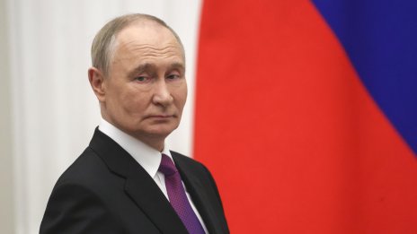 Лош месец за Владимир Путин, ядрените му заплахи също остаряват