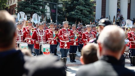 Промени в движението в центъра на София за Гергьовден