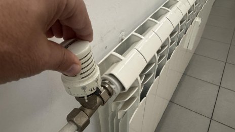 Студ и без парно: Аварията в голяма част от &ldquo;Люлин&rdquo; продължава