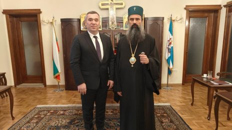 Министър Тахов запозна патриарха с програма за възстановяване на църкви