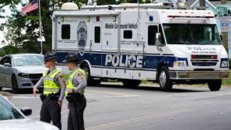 Двама убити и петима ранени при престрелка между младежи