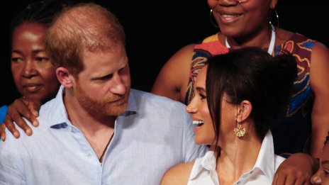 Принц Хари през сълзи: Превърнахте живота на Меган в ад