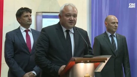 Демерджиев награди младежи, направили смели постъпки