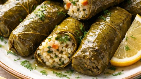 Рецепта за Цветница: Постни сарми с ориз и зелении