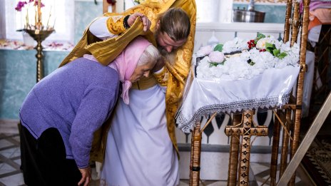Как Русия вербува православни свещеници, за да повлияе на молдовските избиратели