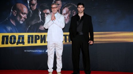 Стотици видяха звездите на "Под прикрите 6" и предпремиерата на сериала