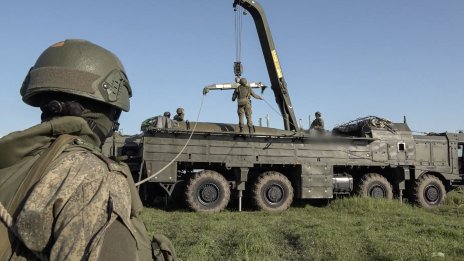 В Беларус се провеждат учения за бойна употреба на ядрено оръжие