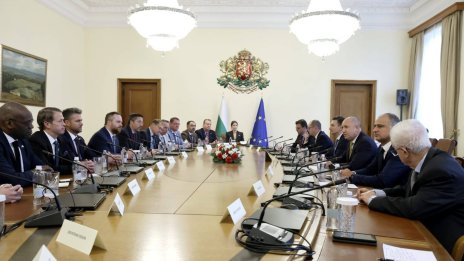 Радев към американския бизнес: България е готова за нови инвестиции