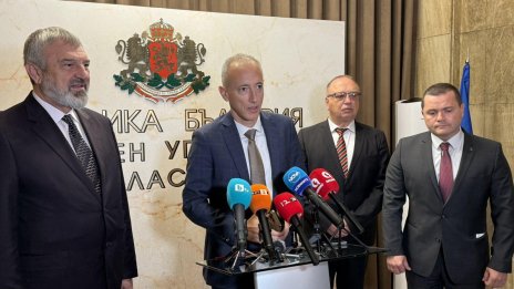Вълчев: Необходима е политика, която да свързва образованието с пазара на труда