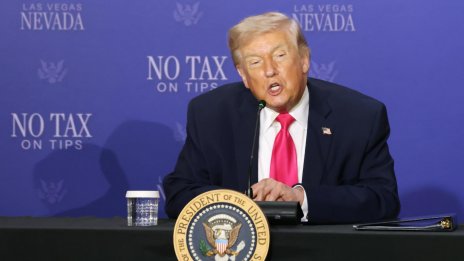 Републиканците искат с войната в Иран просто да се приключи 