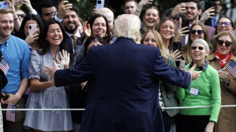 Доверието към Тръмп падна до 36% &ndash; най-ниско ниво според Ройтерс/Ипсос