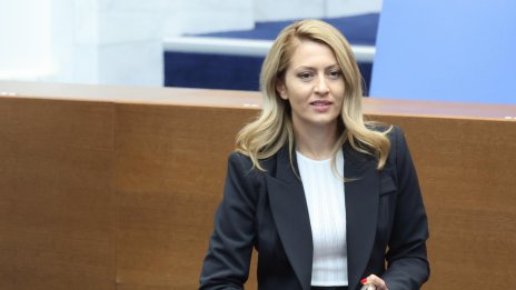 Анализатор: Надали ще има нова ротация, след като НС избере Рая Назарян