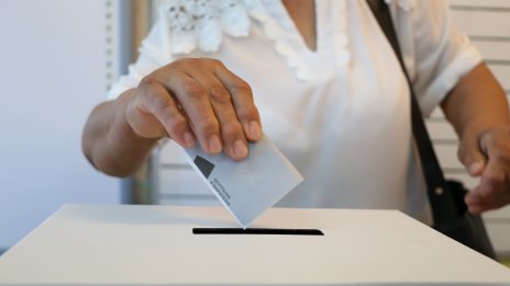 Ако изборите бяха днес: 30,8% гласуват за Радев, 19,3% за ГЕРБ и 12,9% за ПП-ДБ 