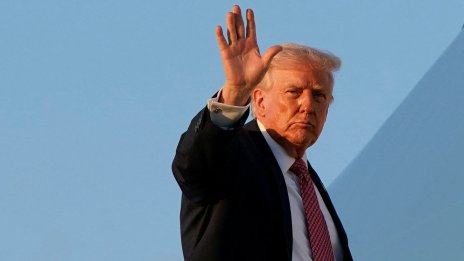 Тръмп за свои критици от десницата в САЩ: Те са глупави!