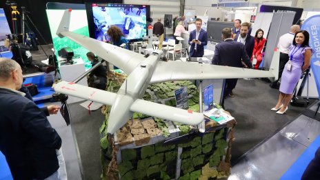 В кадър: Премиерът Радев откри Inter Drone Expo 2026 