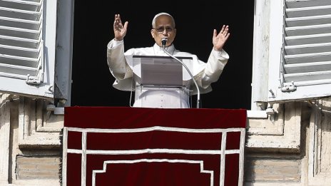 Лъв XIV призова за глобално примирие на Коледа