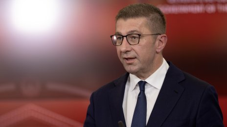 Мицкоски иска ЕС на масата в диалога с България