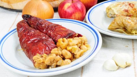 Рецептата Dnes: Пълнени чушки с боб