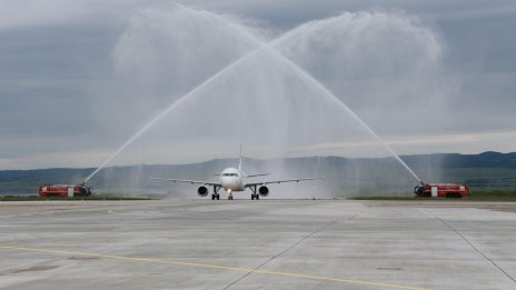Летище Бургас посреща милионния турист днес