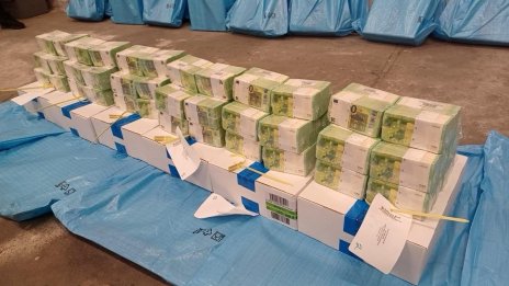 Украйна разби престъпна мрежа, изпрала $13 млн. в отбранителния сектор