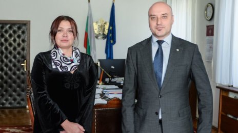 Разпоредена е охрана на Теодора Георгиева