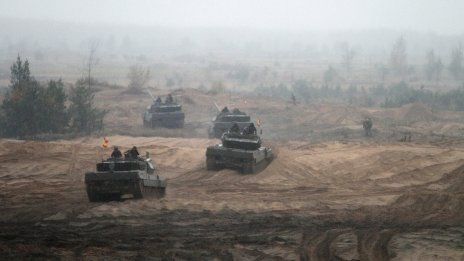 Кой се страхува от ракетата &bdquo;Томахоук&ldquo;?