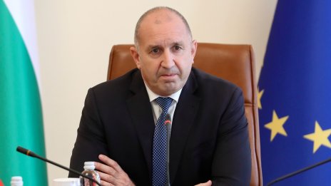 Радев за ударените кораби: Абсолютно недопустима атака в българската икономическа зона