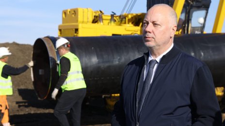 Желязков: Всеки трябва да си следва компетенциите, съгласно Конституцията