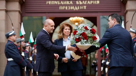 Йотова започва утре консултациите за служебен премиер