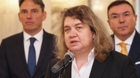 Председателят на НС: Политическата криза е затихнала, разгаря се с нова сила