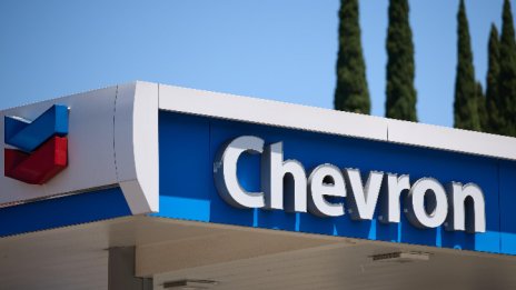 Американският петролен гигант Chevron може да купи активи на "Лукойл"