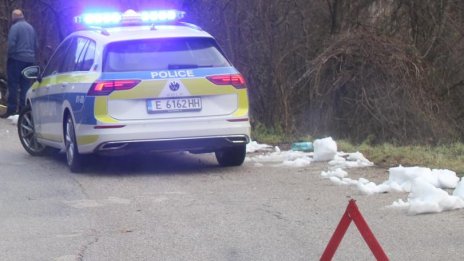Мъж е загинал при челна катастрофа на пътя между Велинград и Юндолa