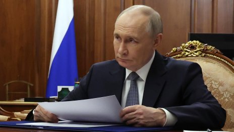 Великобритания трябва да се подготви за война, докато Путин заплашва Европа