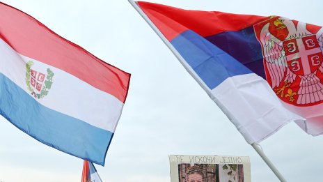 Тревога в Сърбия: Хиляди взимат българско гражданство по примера на македонците