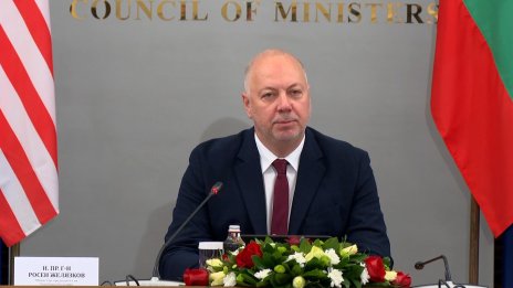 Желязков обяви: Правителството подава оставка 