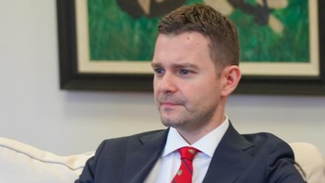 Муцунски: РСМ е пример по спазване на правата, София води гола политика