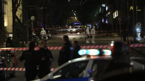 Бомба избухна под жилището на шефа на охраната на гръцките затвори