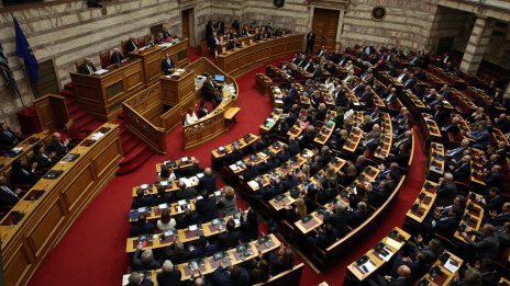 Атина е върнала 670 милиона евро на Брюксел