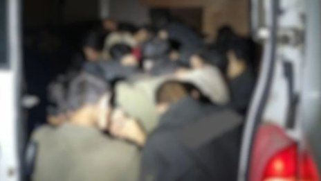 Хванаха македонец да превозва 35 нелегални мигранти в Странджа 