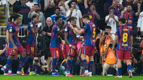 Барселона взе Суперкупата на Испания след драма и луд късмет