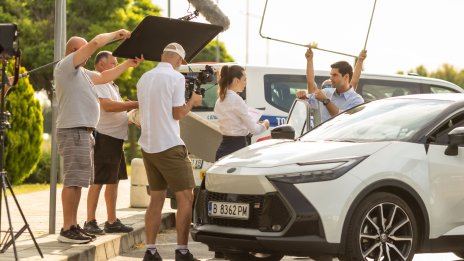 В кадър: Камерите отново се включиха за новия български сериал "Летище"