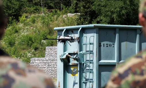 Роботи вместо войници: Американската армия тества &bdquo;мулета&ldquo; за опасни мисии за доставки