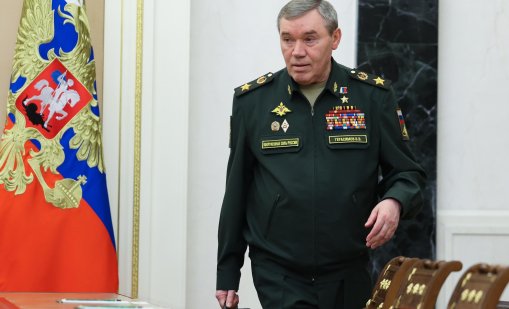Украйна повдигна обвинения на началникa на Генщаба на Русия