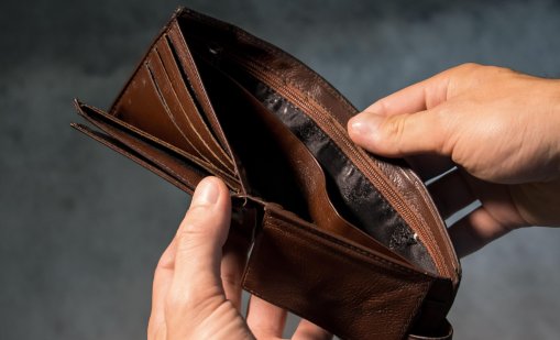 Парадокс: Купуваме повече, но имаме усещане за обедняване