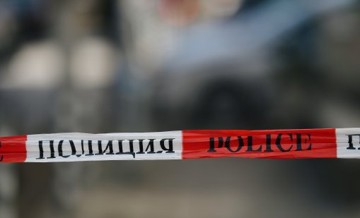 Мъж уби детето си и скочи от 5-ия етаж на блок в София