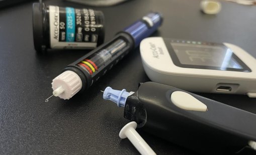 Продължава забраната за износ на инсулини и други медикаменти