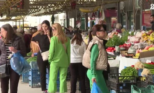 Пенсионери с признание за Великден: Децата ни помогнаха да си купим агнешко