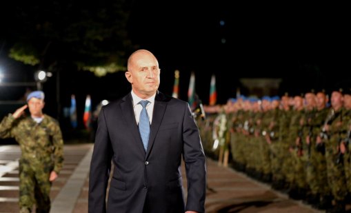 Румен Радев: Има политически брокери, готови да похарчат нашето бъдеще 