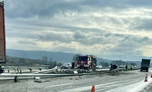 ТИР помете кола на АМ "Струма" 